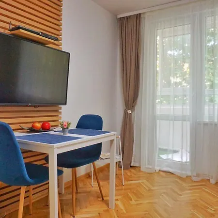Apartment White *